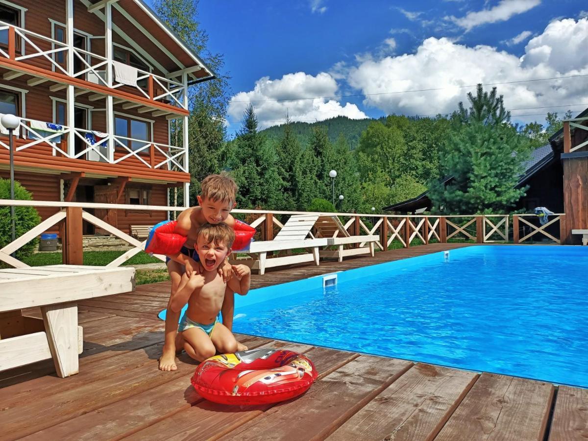 Gorycvit Hotel Verkhniy Yasenov Exterior photo