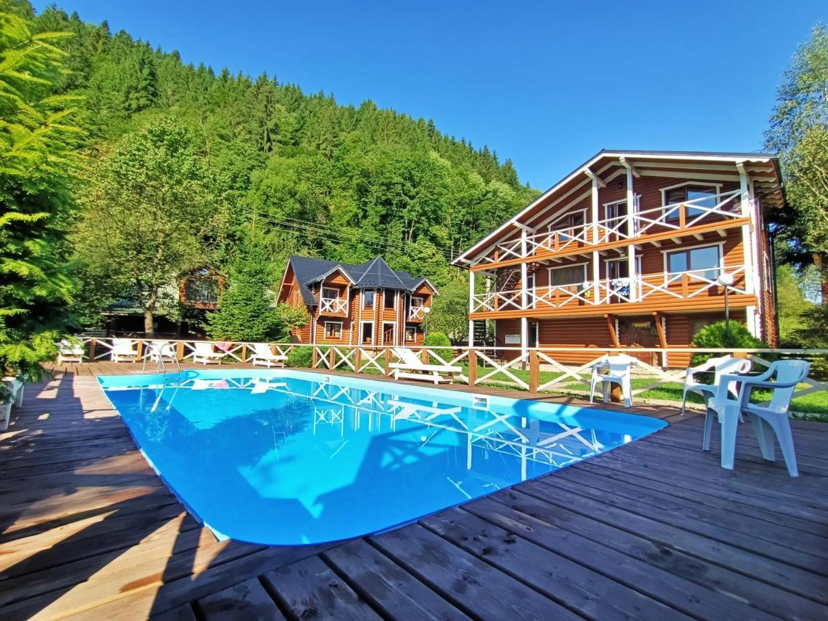 Gorycvit Hotel Verkhniy Yasenov Exterior photo