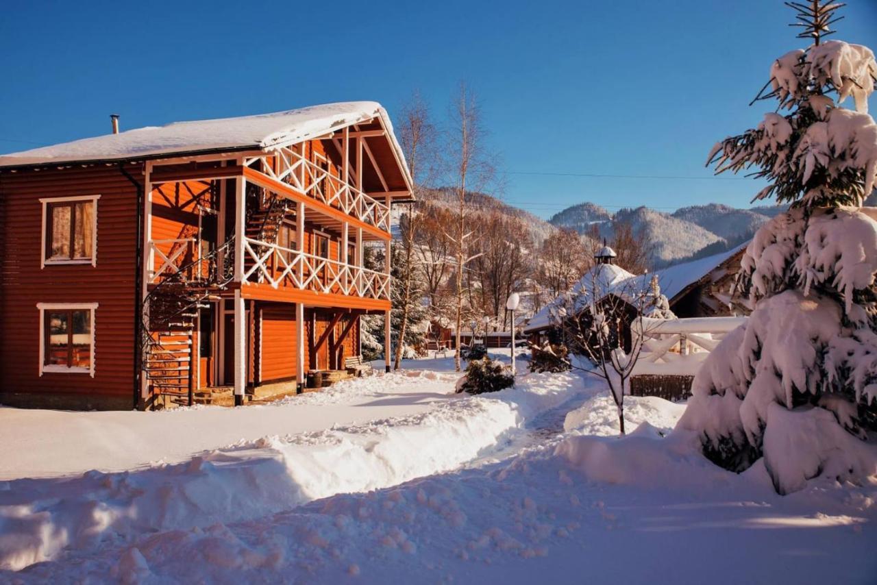 Gorycvit Hotel Verkhniy Yasenov Exterior photo