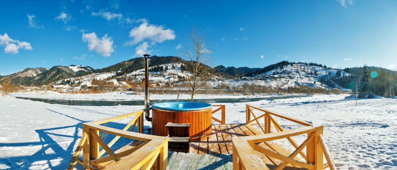 Gorycvit Hotel Verkhniy Yasenov Exterior photo