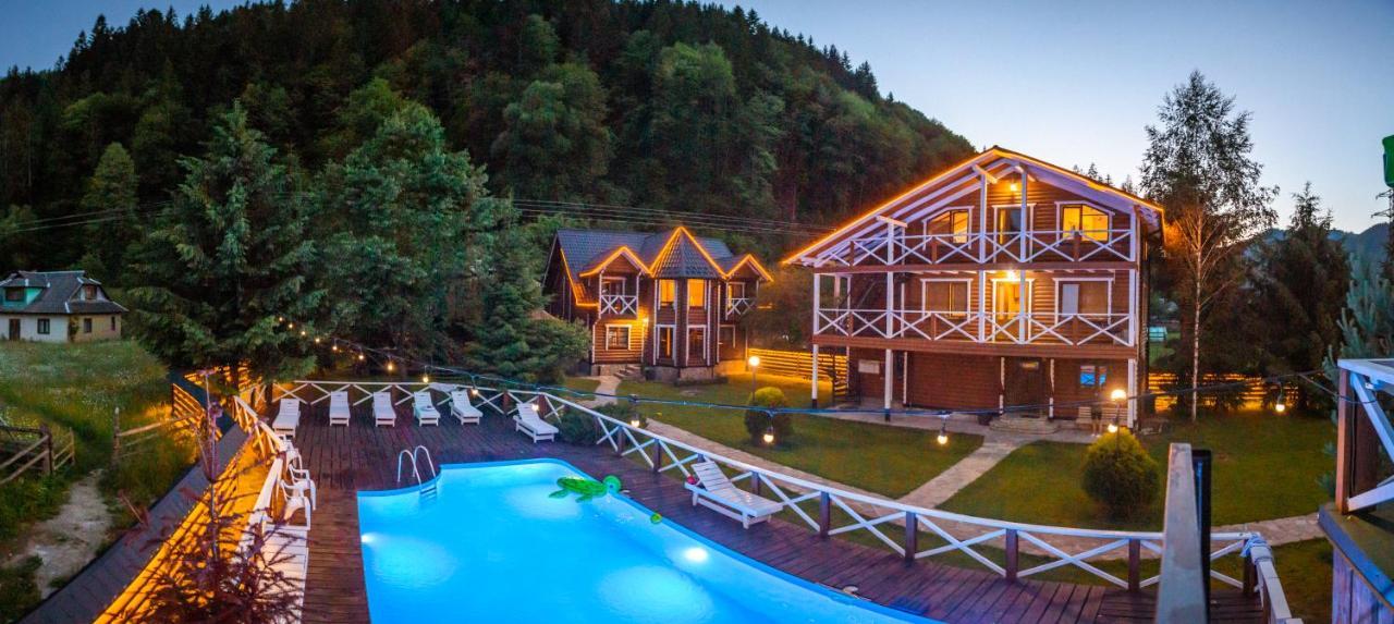 Gorycvit Hotel Verkhniy Yasenov Exterior photo